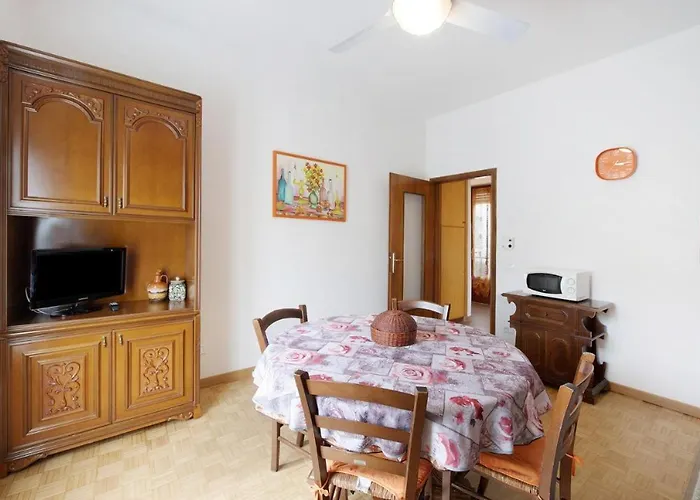 Achilla 1 Apartament