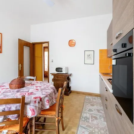 Apartment Achilla 1