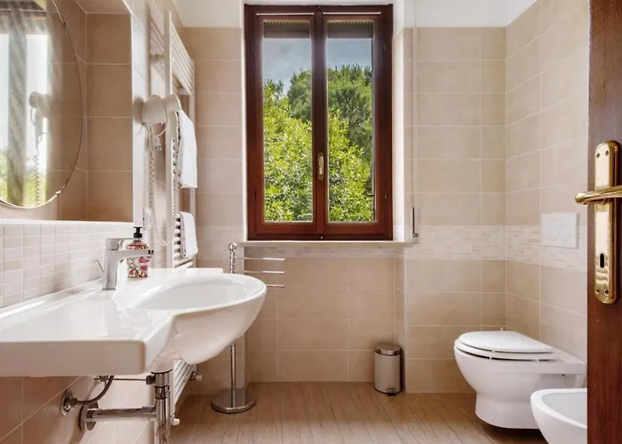 Achilla 1 * Torri Del Benaco